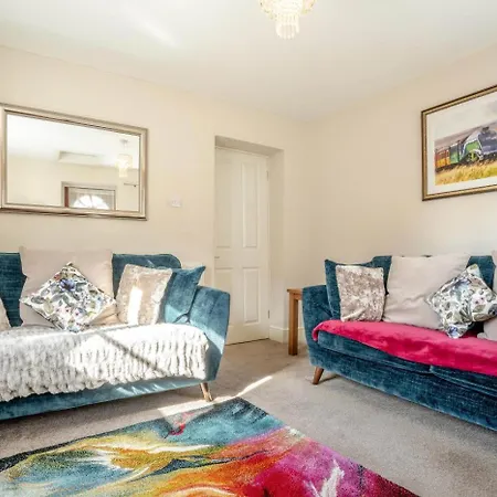 2 Bed In Oc-w974 *