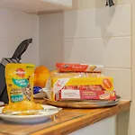 2 Bed In Oc-w974 Ferienhaus *