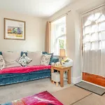2 Bed In Oc-w974 Whitby