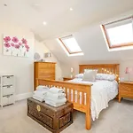 2 Bed In Oc-w974 * Whitby