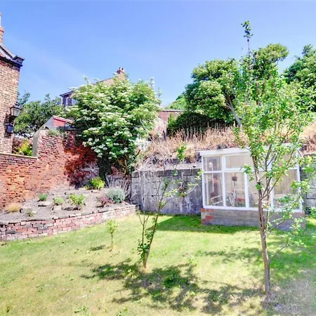 The Secret Garden * Whitby