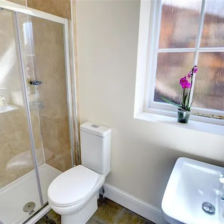 Holiday home 2 Bed In Oc-w974