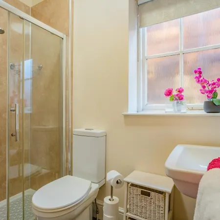 2 Bed In Oc-w974 Дом отдыха